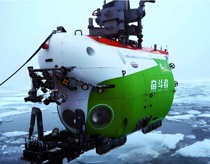 China Explores Arctic’s Hidden Depths: Manned Submersible Dives 5,277 Meters beneath Sea Ice Image credit: CAS -China Academy of Sciences