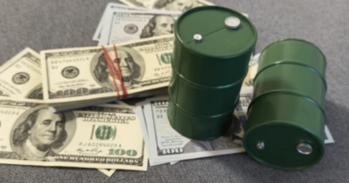 The Trump administration has finalized its first sale of Venezuelan crude oil, generating around $500 million in revenue, White House officials confirmed to multiple outlets Thursday. This landmark transaction marks the beginning of Washington’s efforts to market Venezuela’s energy resources globally following recent political developments.