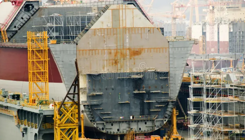 India Plans Domestic LNG Shipbuilding as Part of $500 Billion Energy Expansion