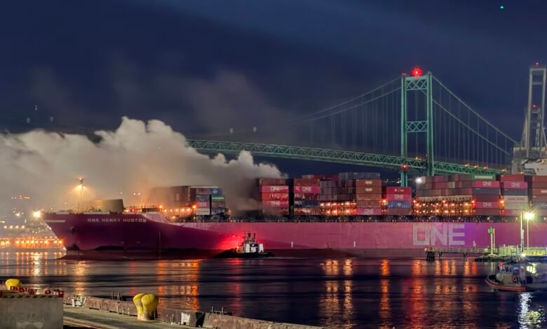 Fire-Damaged ONE Henry Hudson Departs Los Angeles, Heads to Asia for Repairs