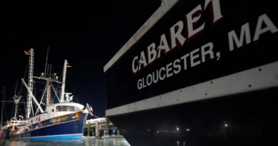 1 Dead, 6 Fishermen Missing After Gloucester Fishing Vessel Sinks in Freezing Atlantic Waters