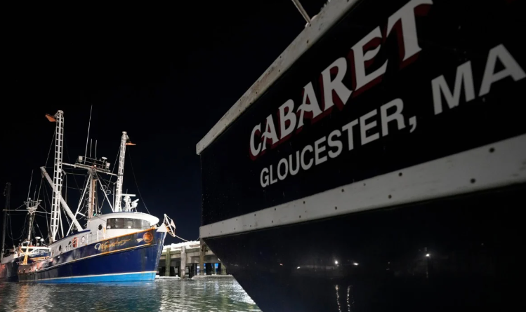 1 Dead, 6 Fishermen Missing After Gloucester Fishing Vessel Sinks in Freezing Atlantic Waters