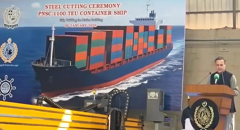 Pakistan Begins Construction of 1,100-TEU PNSC Container Vessel at Karachi Shipyard