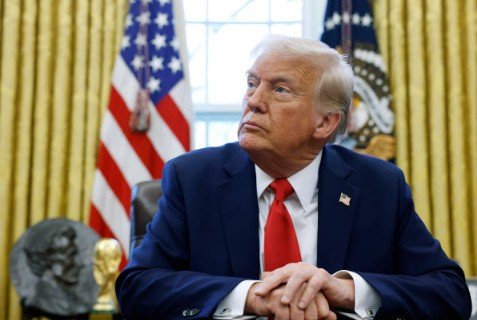 Trump Announces 25% Tariff on Countries Trading with Iran amid Ongoing Protests