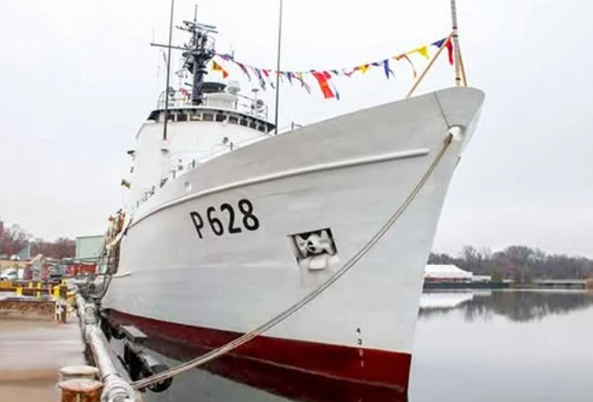 Ex-US Coast Guard Cutter Heads to Sri Lanka, Launching Record-Breaking Transoceanic Transit