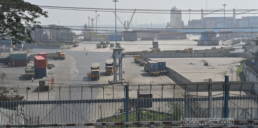 Chittagong Port Workers Begin Indefinite Strike over Foreign Lease of NCT Terminal