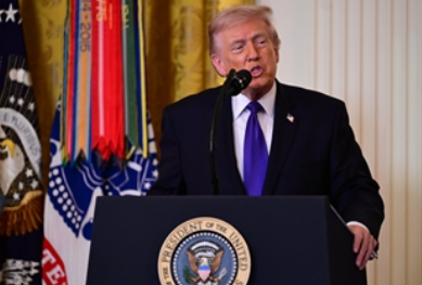 Oil Prices Drop 7% as Trump Signals Possible End to Middle East Conflict