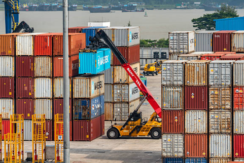 15 Energy and Cargo Ships Safely Reach Chattogram Port After Crossing Strait of Hormuz Amid Middle East Tensions