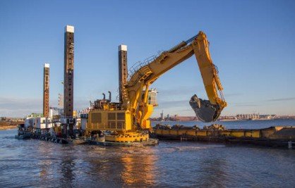 Karachi Port Upgrade: Dredging Project Launched to Handle Mega Ships and Boost Pakistan’s Maritime Trade Growth