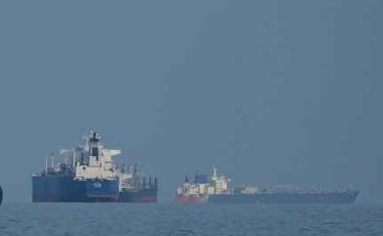 Strait of Hormuz Shipping Crisis: Iran Proposes Transit Tolls as Maritime Trade Faces Disruption