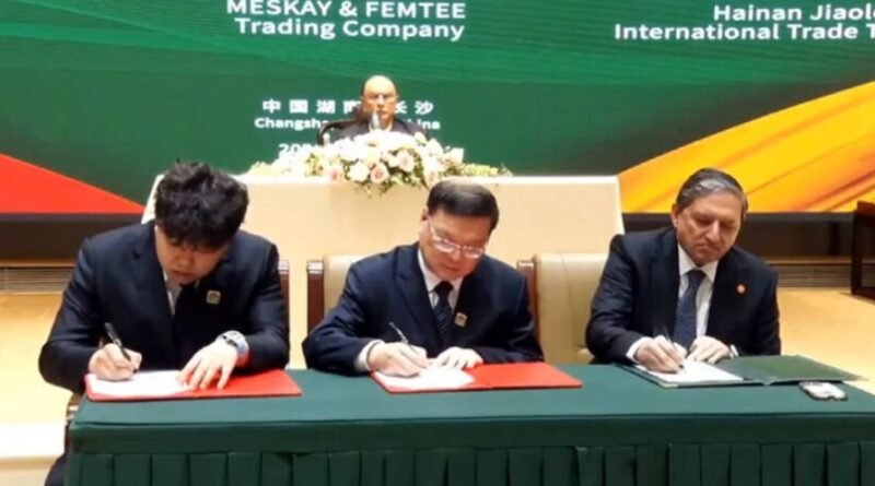 Pakistan and China Sign Landmark MoUs on Karachi Seawater Desalination, Agri-Tech and Tea Trade at Changsha Summit