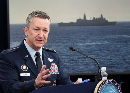 US Navy Intensifies Maritime Interdiction Operations Targeting Iran’s “Dark Fleet” Across Indian Ocean and Indo-Pacific