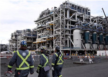 European Energy Security Push: European Buyers Explore Canadian LNG Shipping via Panama Canal for Supply Diversification amid Iran War Risks