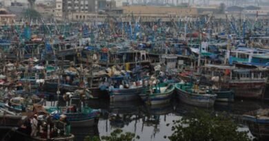 Korangi Fisheries Harbour Launches Rs120m Floating Jetty Project to Accelerate Seafood Export Growth: Junaid Anwar Chaudhry
