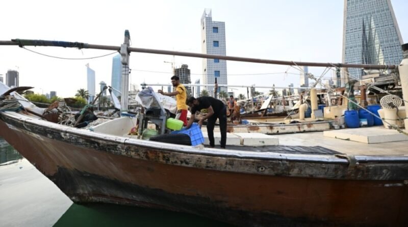 Kuwait Fishing Boats & Recreational Vessels Resume Sea Operations under New Maritime Safety Rules, What Every Boater Must Know