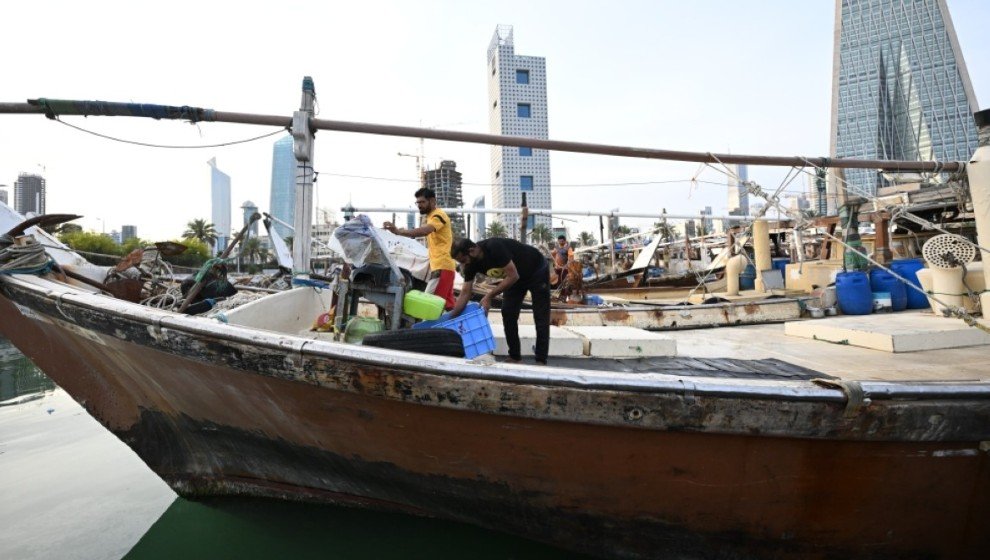 Kuwait Fishing Boats & Recreational Vessels Resume Sea Operations under New Maritime Safety Rules, What Every Boater Must Know