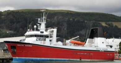 Crew Member Goes Missing Overboard from NZ-Flagged Fishing Vessel in Southern Ocean
