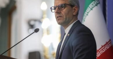Iran Accuses US of “Unreasonable Demands” as Strait of Hormuz Tensions Shake Oil Markets