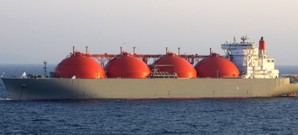 Qatar LNG Shipments Quietly Transit Strait of Hormuz as Gulf Energy Trade Faces Ongoing Maritime Security Risks