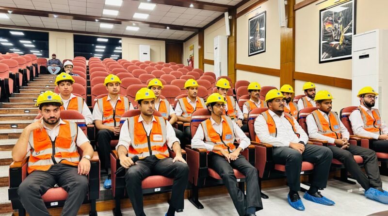 Maritime Educational Endowment Fund proposed to build Rs25bn scholarship corpus, support 65,000 students, Junaid Anwar Chaudhry