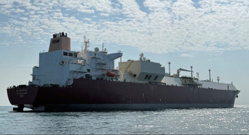 Second Qatari LNG Tanker Sails through Strait of Hormuz to Pakistan amid Iran Conflict Risks