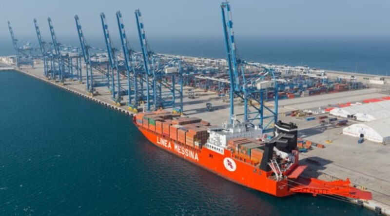Maritime Minister Junaid Anwar Chaudhry pledges investor boost to ignite blue economy