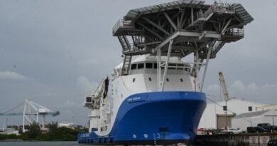 US Coast Guard Charters Offshore Support Vessel to Extend Cutter Operations in Anti-Drug Missions