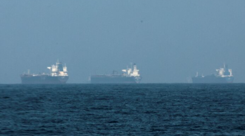 Iranian Oil Tankers Cross Strait of Hormuz Blockade Line Ahead of US-Iran Peace Talks
