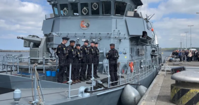 Germany Sends Naval Vessels to Red Sea Ahead of Potential Strait of Hormuz Security Mission