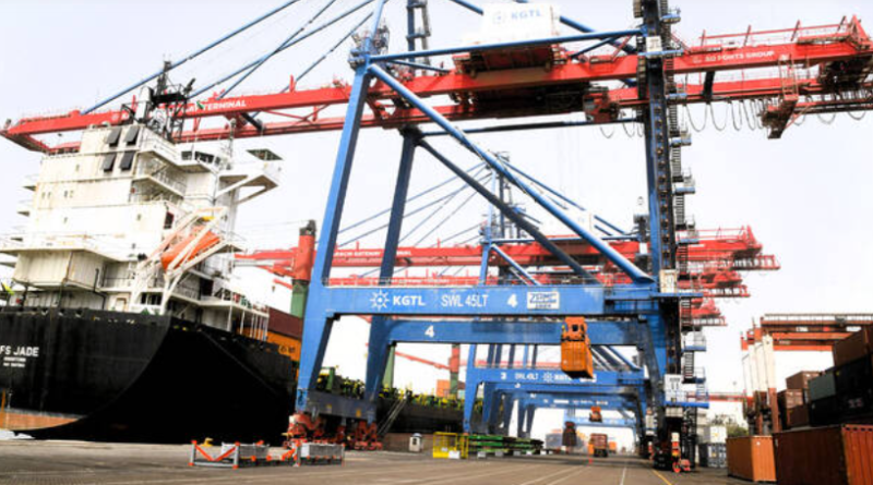 Karachi Port to Receive 73,000 MT Crude Oil Cargo as Vessel Traffic Surges