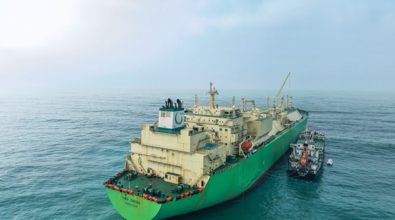 Pakistan Completes First IMO-Compliant Ship Bunkering at Gwadar Port, Boosting Marine Fuel and Global Shipping Services