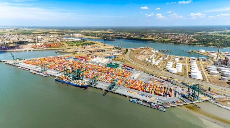 Hydrofluoric Acid Incident at Port of Antwerp Disrupts Shipping as Cargo Operations Gradually Resume