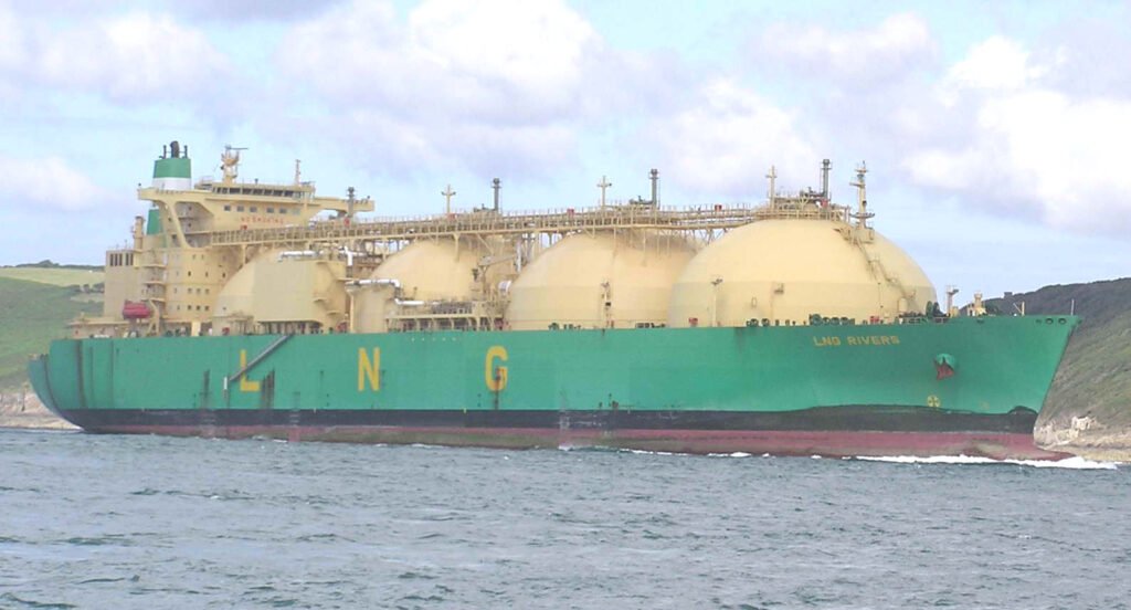 Pakistan pays record $21.88/mmBtu for seventh spot LNG cargo amid Qatar supply disruption