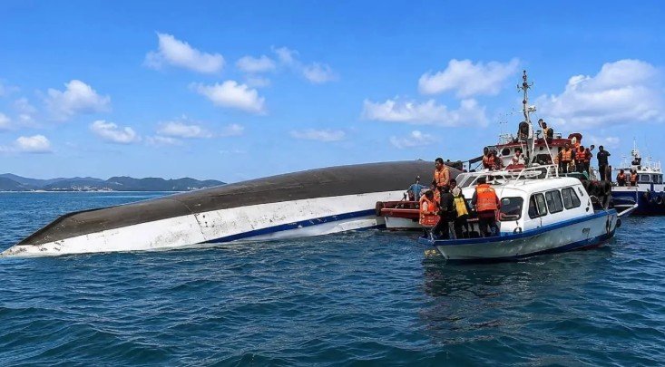 15 Indian Tourists Killed in Vietnam Speedboat Tragedy as Rescue Teams Respond to Maritime Accident