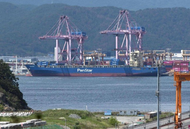 South Korea Sends First Container Ship Through Arctic Route Amid Middle East Shipping Disruptions