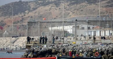 Spain Deploys Maritime Barrier at Ceuta Sea Border as Mass Migrant Crossing Triggers EU Security Response