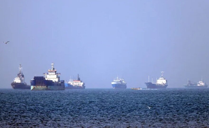 Strait of Hormuz Shipping Crisis Escalates as US and Iran Target Oil Tankers