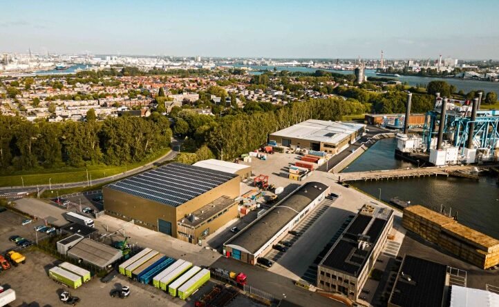Maple Group Expands Project Logistics Capacity with Fladderak Acquisition in Rotterdam