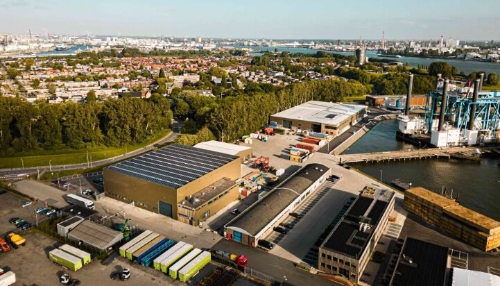 Maple Group Expands Project Logistics Capacity with Fladderak Acquisition in Rotterdam
