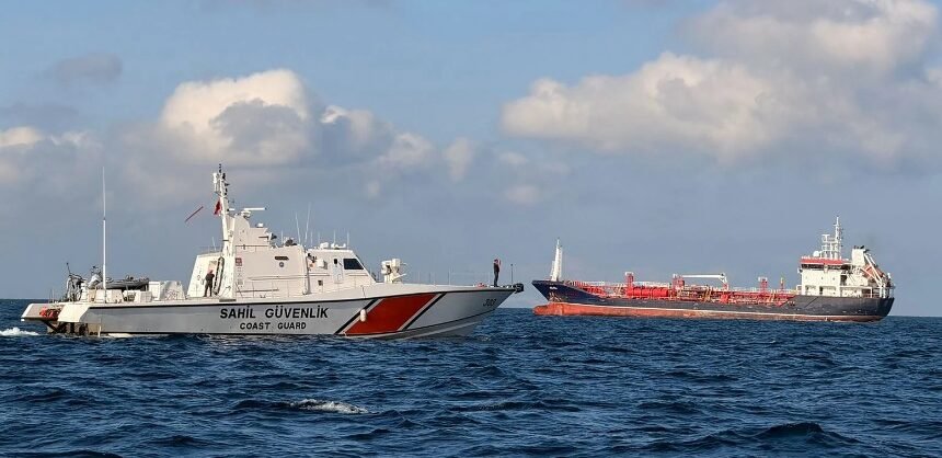 Turkey Detains Nine Tanker Crew After Sea of Marmara Collision Investigation
