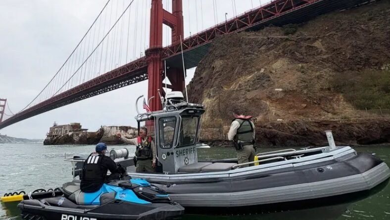 Fishing Boat Accident under Golden Gate Bridge Leaves 1 Dead, 2 Hospitalized