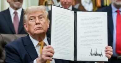 Trump Signs Russia-Iran Sanctions Bill, Raising Global Trade and Shipping Risks