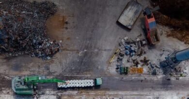BIMCO dry bulk shipping safety risks involving scrap metal fires, cargo fumigation and ship crew safety.