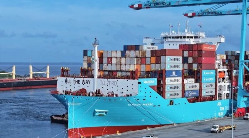 Maersk Halifax undergoes record 5,000-tonne ethanol bunkering at Singapore’s Pasir Panjang terminal