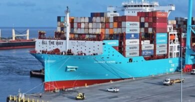 Maersk Halifax undergoes record 5,000-tonne ethanol bunkering at Singapore’s Pasir Panjang terminal