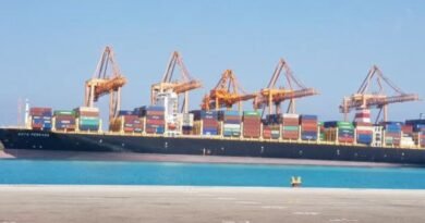 Espirito Santo Express container ship abandoned after fire in the South Atlantic